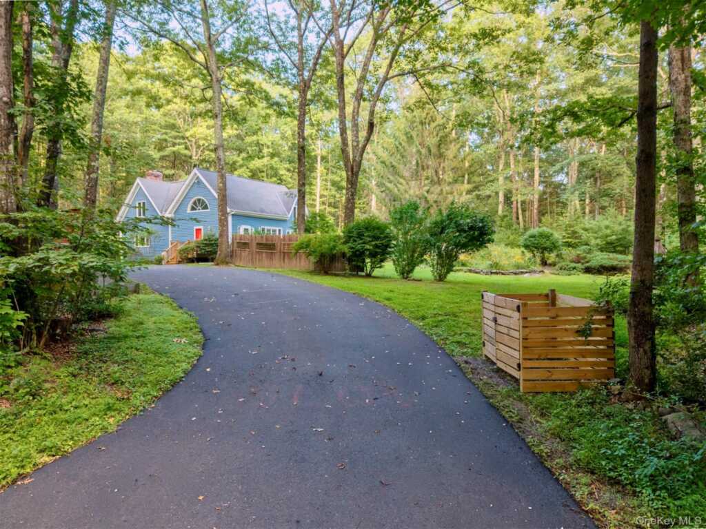 130 Ruby Road, Kingston, NY 12401 - Photo 3 of 47