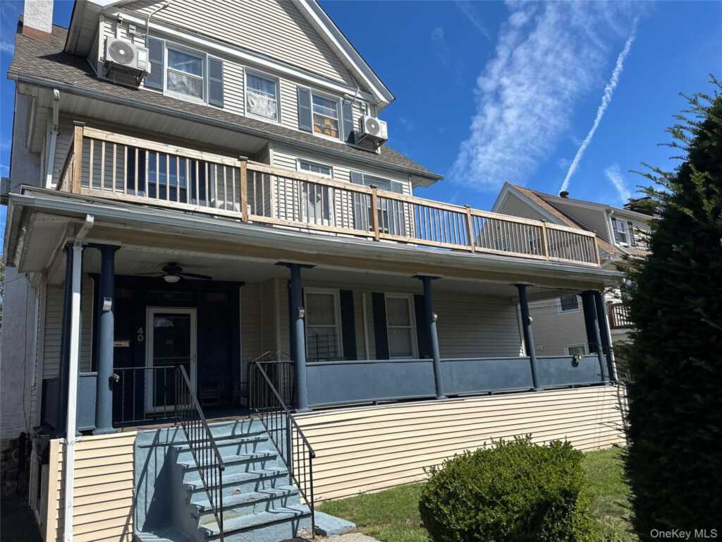 40 Crosby Place, Unit #3, New Rochelle, NY 10801 - Photo 1 of 16