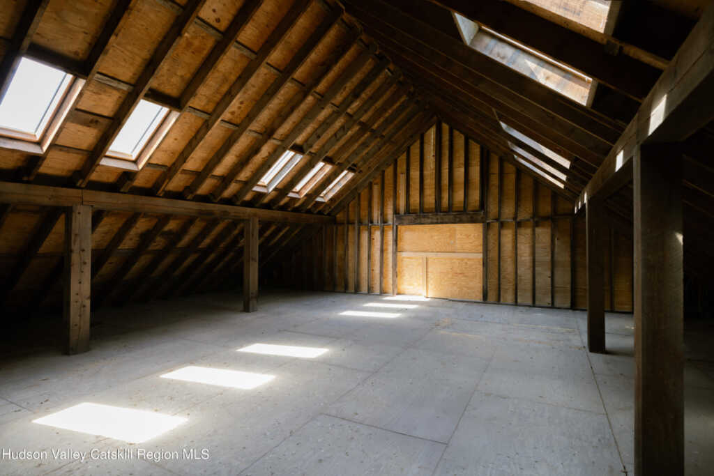 2733 Route 209, Kingston, NY 12401 - Photo 46 of 50