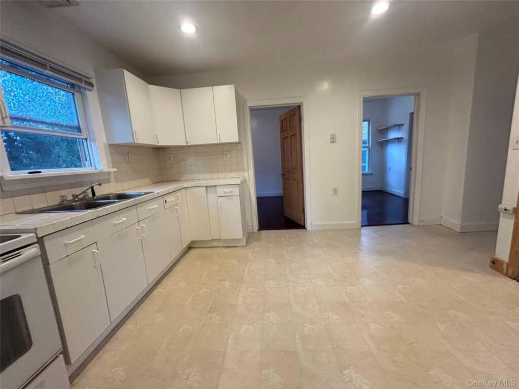 127 Chester Street, Unit #2, Kingston, NY 12401 - Photo 12 of 26