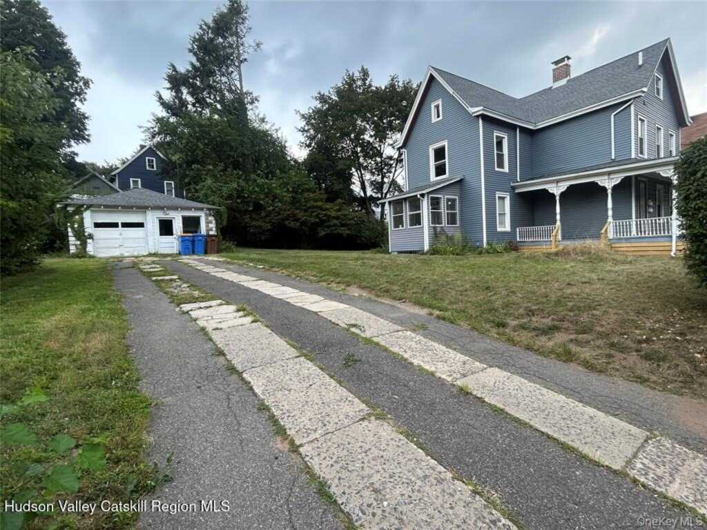 127 E Chester Street, Unit #2, Kingston, NY 12401