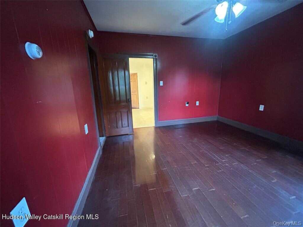 127 E Chester Street, Unit #2, Kingston, NY 12401 - Photo 17 of 26