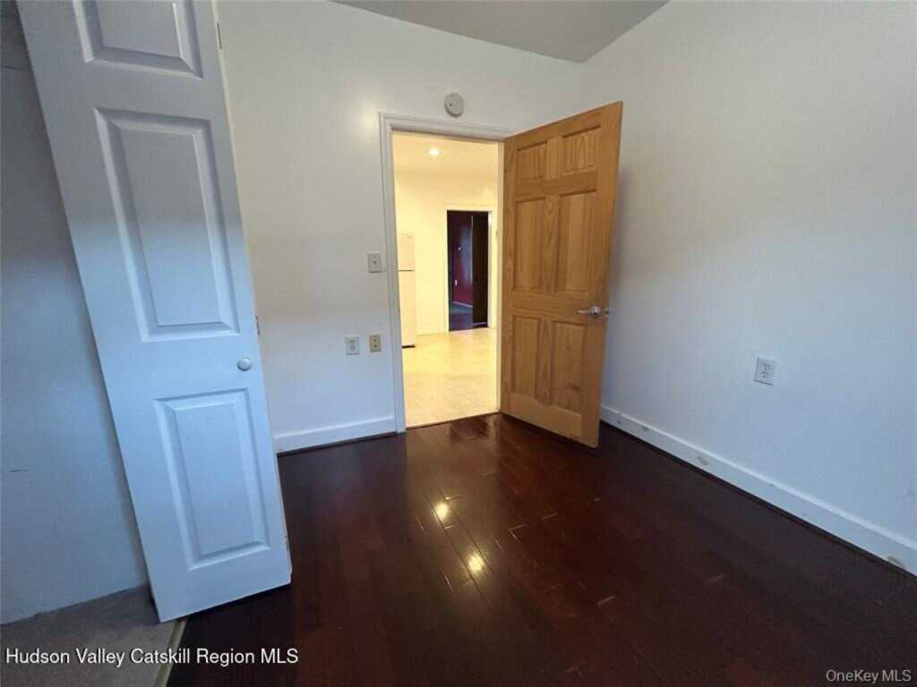 127 E Chester Street, Unit #2, Kingston, NY 12401 - Photo 22 of 26