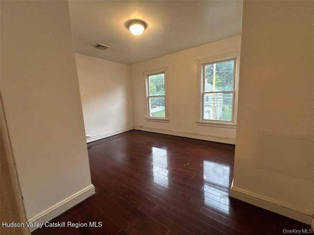127 E Chester Street, Unit #2, Kingston, NY 12401 - Photo 23 of 26