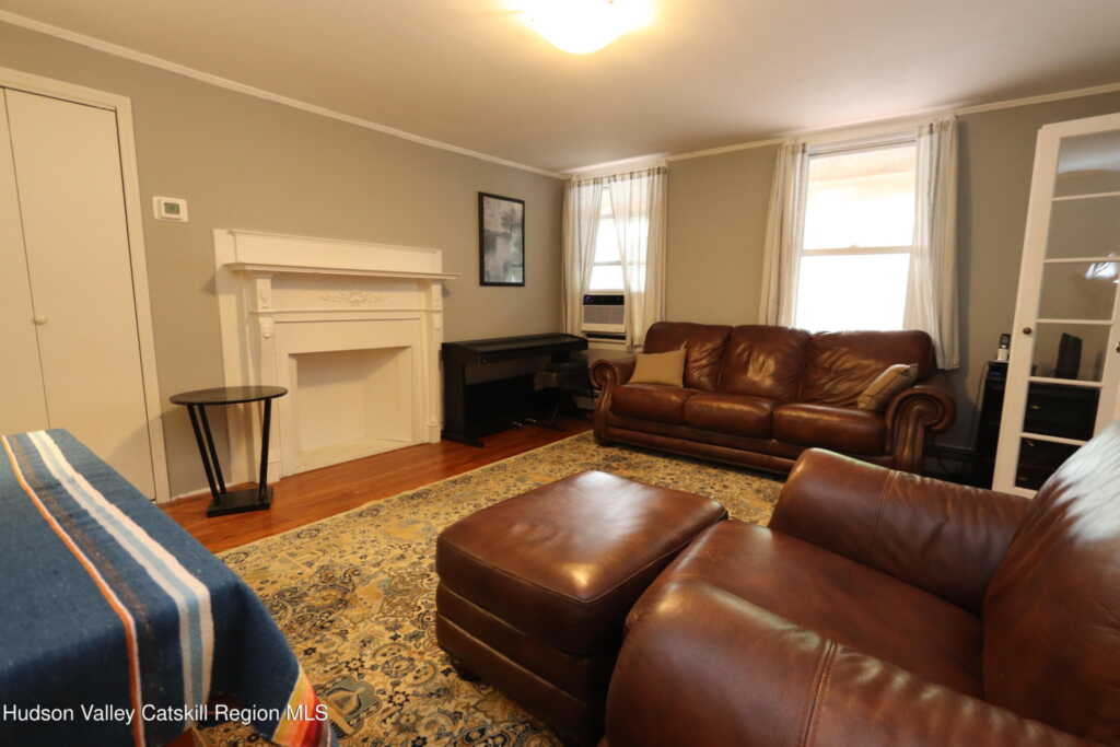 75 Washington Avenue, Saugerties, NY 12477 - Photo 11 of 31