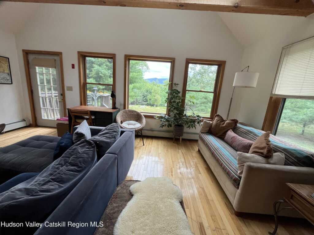 38 Sunset Ridge, Woodstock, NY 12498 - Photo 3 of 24