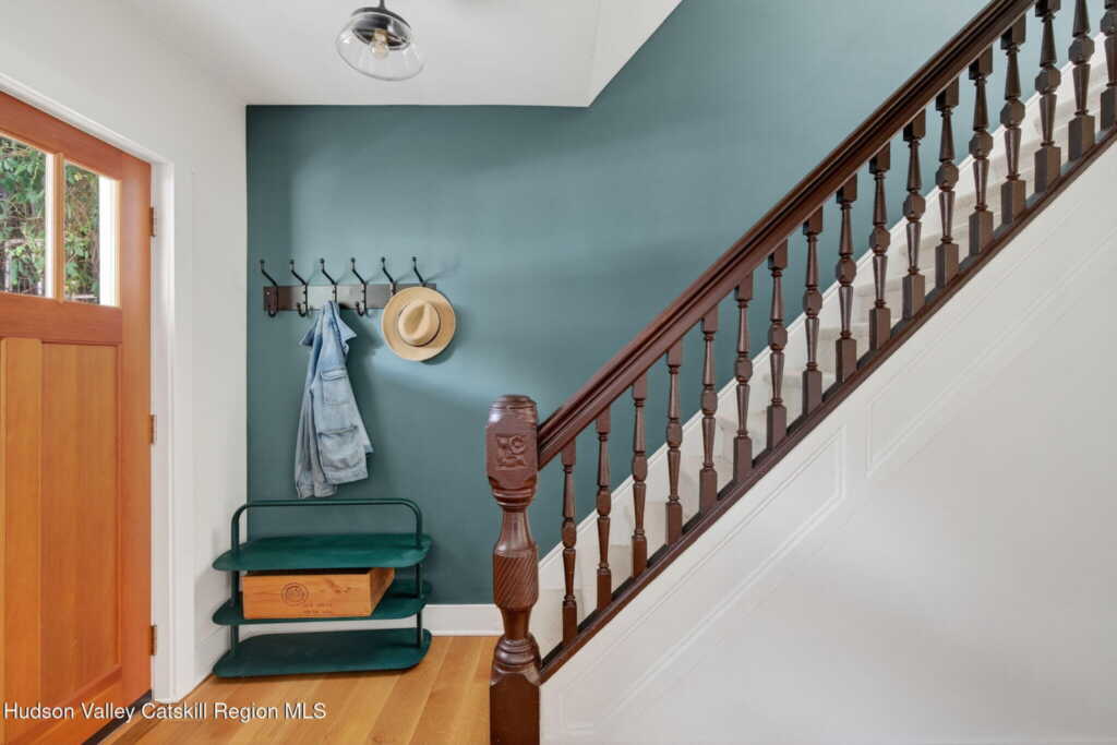 354 Wall Street, Kingston, NY 12401 - Photo 10 of 30