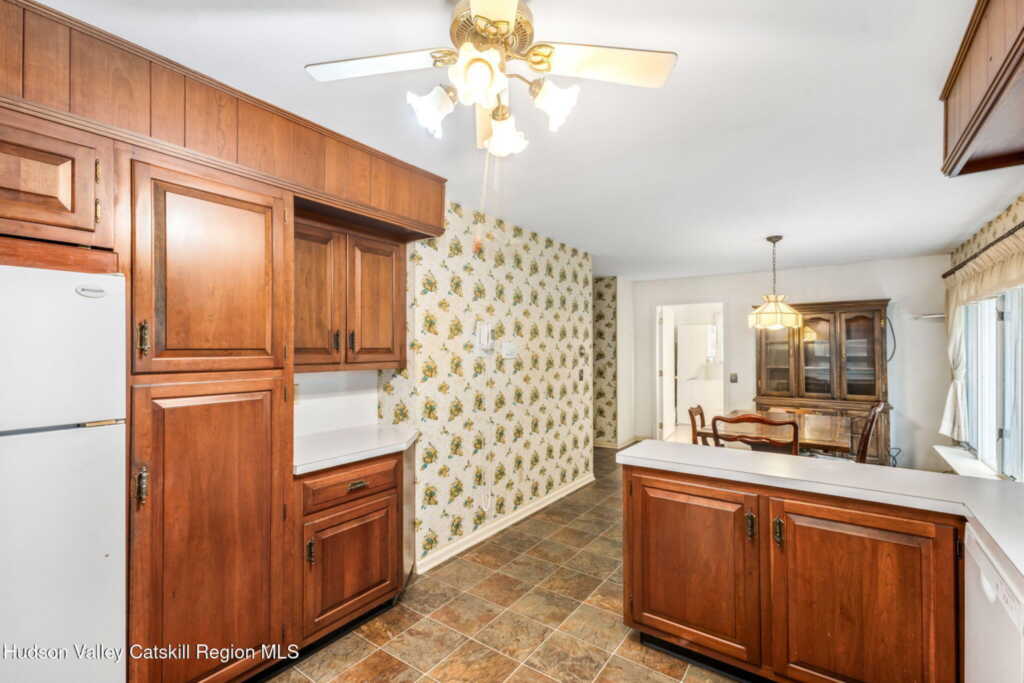 2320 Glasco Turnpike Turnpike, Woodstock, NY 12498 - Photo 10 of 39