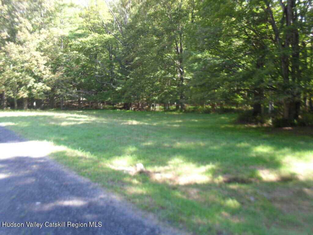 2320 Glasco Turnpike Turnpike, Woodstock, NY 12498 - Photo 34 of 39