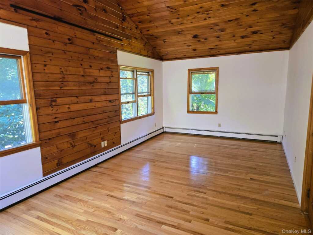 319 Sepasco Lake Road, Rhinebeck, NY 12572 - Photo 14 of 34