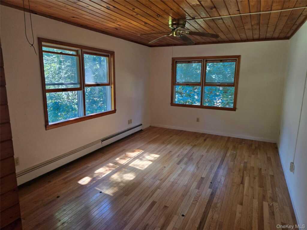 319 Sepasco Lake Road, Rhinebeck, NY 12572 - Photo 16 of 34