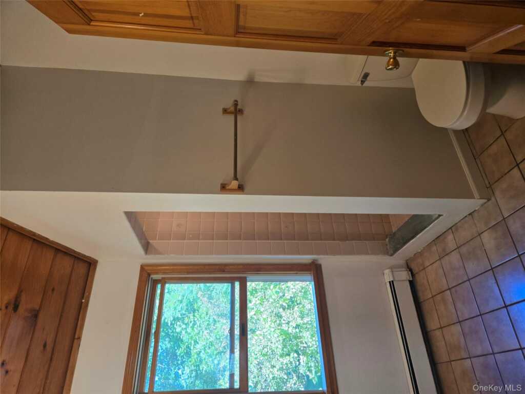 319 Sepasco Lake Road, Rhinebeck, NY 12572 - Photo 19 of 34