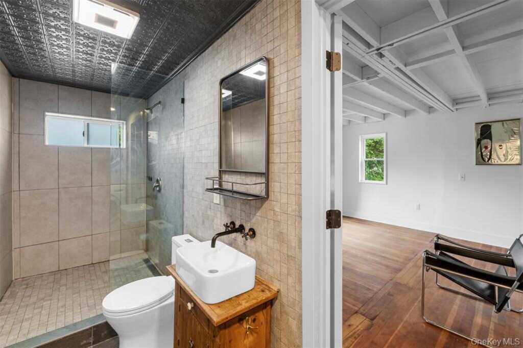 27 Amato Lane, New Paltz, NY 12528 - Photo 9 of 25