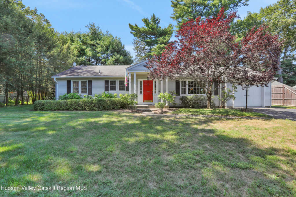 1041 Pine Place, Kingston, NY 12401