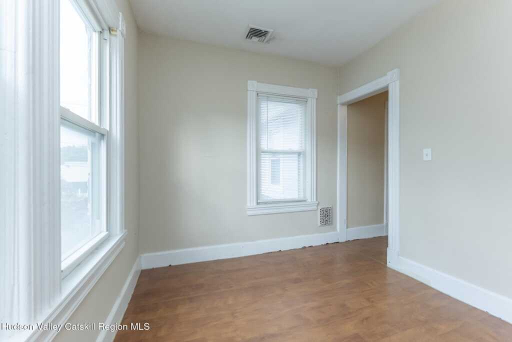 196 Foxhall Avenue, Kingston, NY 12401 - Photo 30 of 41