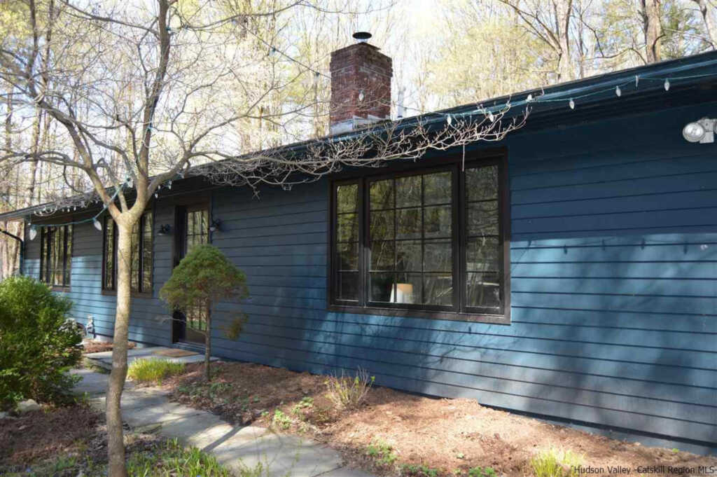 18 Marko Grove, Woodstock, NY 12498