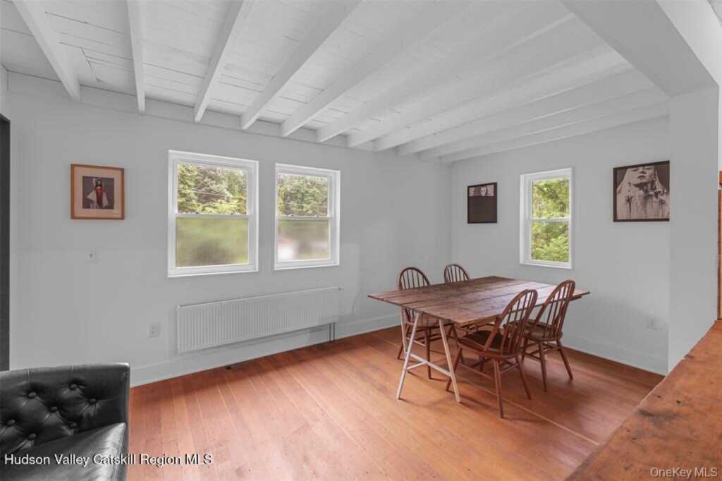 27 Amato Lane, New Paltz, NY 12561 - Photo 4 of 25