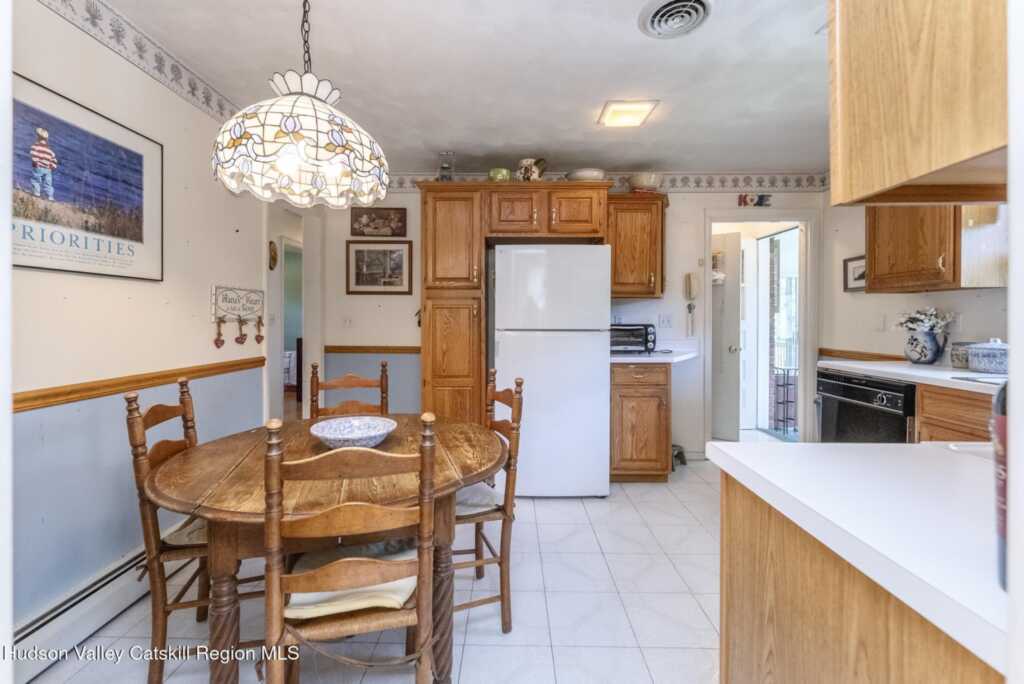 70 Ringtop Road, Kingston, NY 12401 - Photo 13 of 48