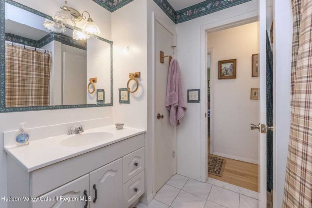 70 Ringtop Road, Kingston, NY 12401 - Photo 32 of 48