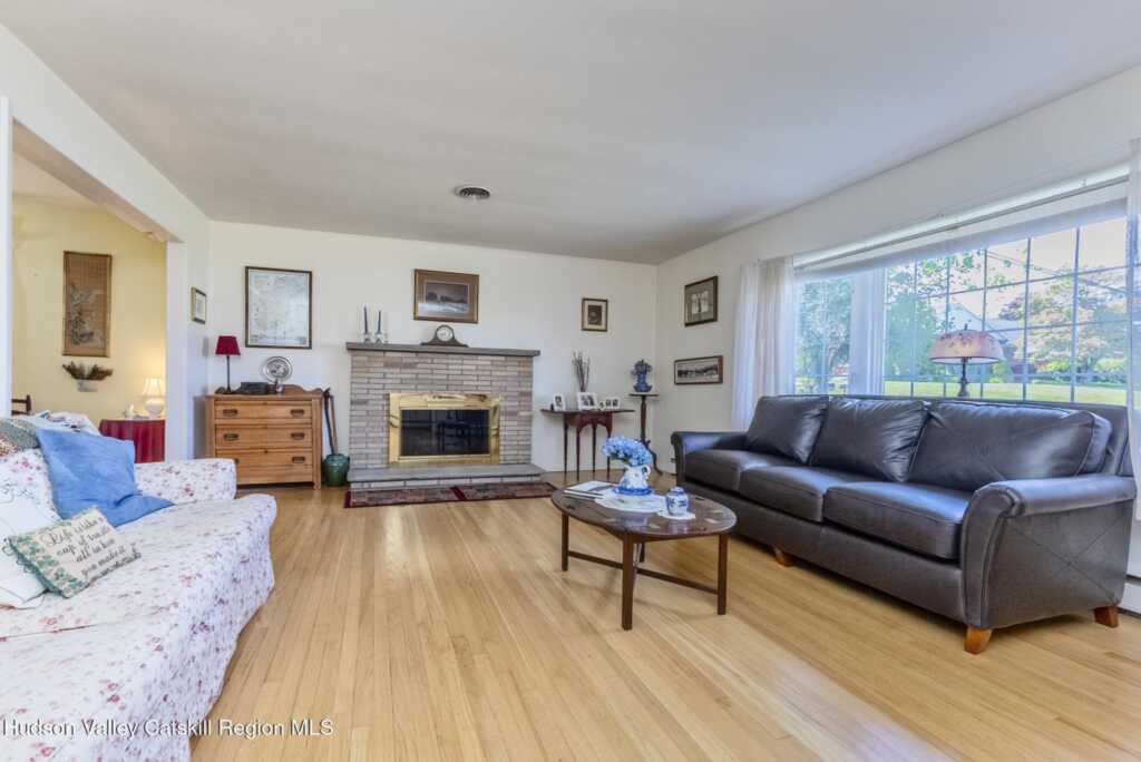 70 Ringtop Road, Kingston, NY 12401 - Photo 5 of 48