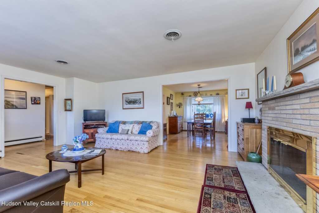 70 Ringtop Road, Kingston, NY 12401 - Photo 6 of 48