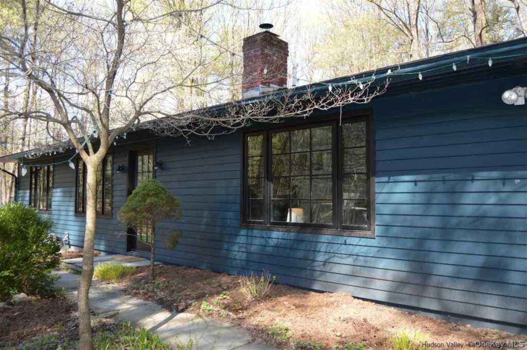 18 Marko Grove, Woodstock, NY 12498