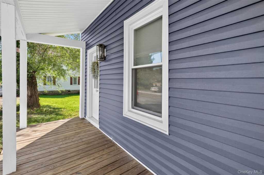 293 Main Street, Rosendale, NY 12472 - Photo 3 of 23