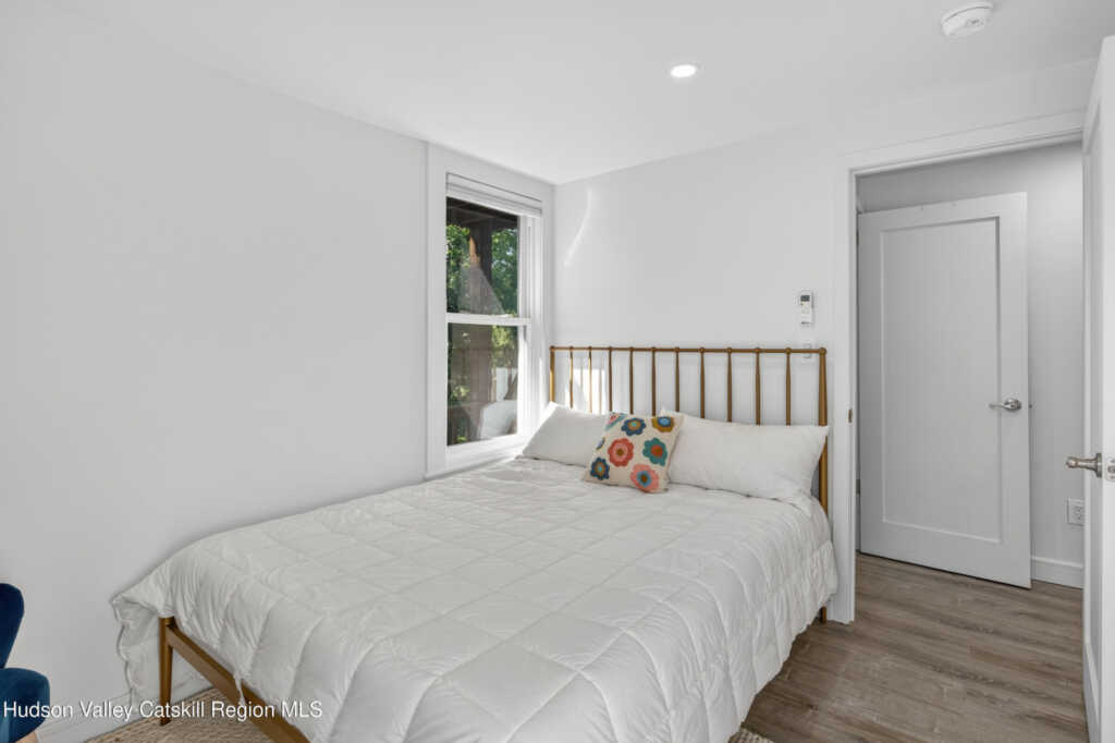 293 Main Street, Unit #2, Rosendale, NY 12472 - Photo 16 of 23