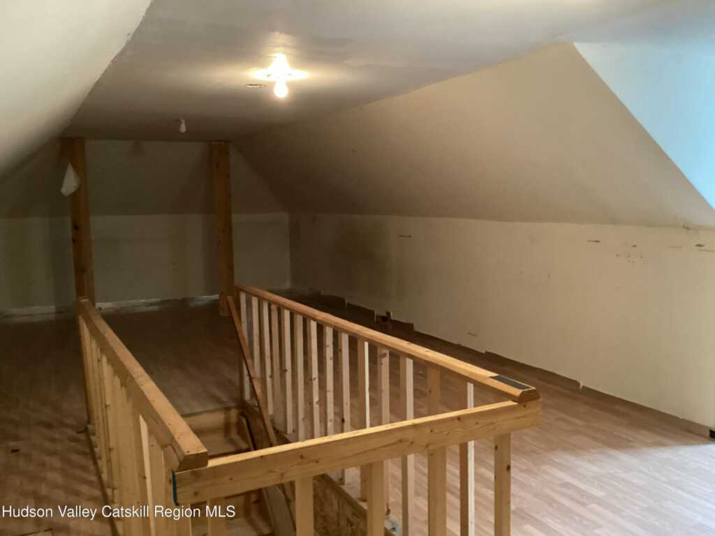 83 Buffalo Road, Saugerties, NY 12477 - Photo 11 of 38