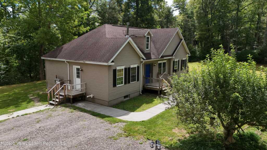 83 Buffalo Road, Saugerties, NY 12477 - Photo 35 of 38