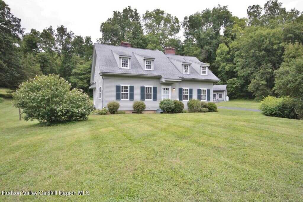 2586 Lucas Turnpike, High Falls, NY 12440