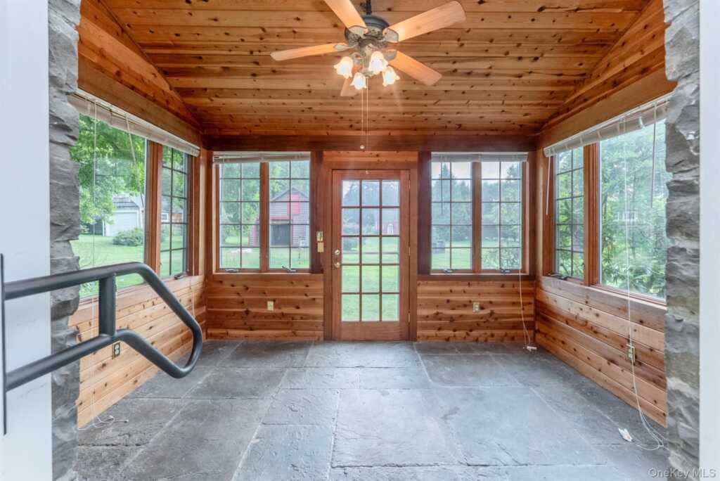 12 Zandhoek Road, Hurley, NY 12443 - Photo 17 of 50