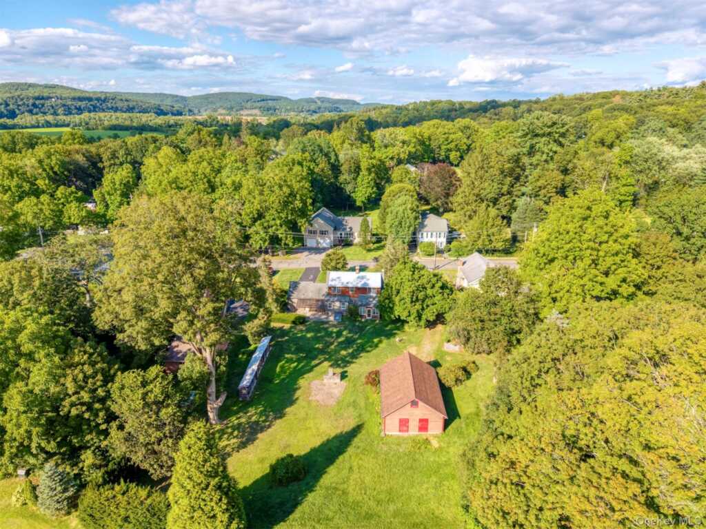 12 Zandhoek Road, Hurley, NY 12443 - Photo 3 of 50