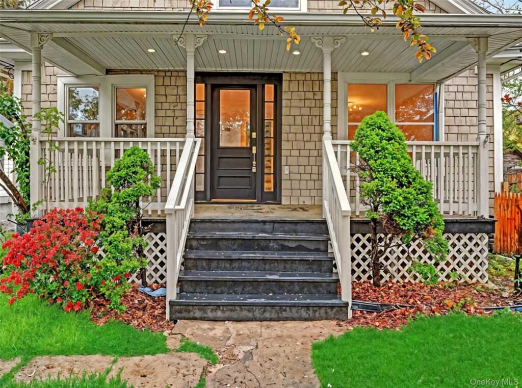 29 Harwich Street, Kingston, NY 12401 - Photo 2 of 29