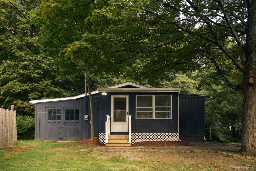 536 River Road, Rhinebeck, NY 12572 - Photo 18 of 24