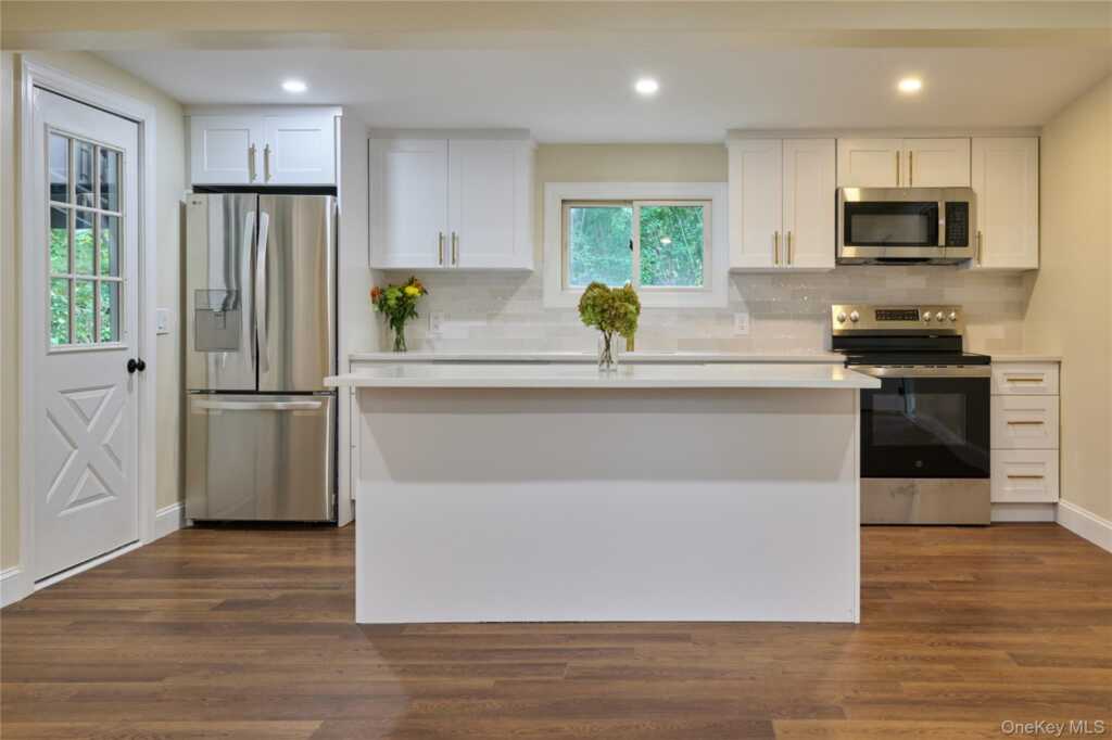 536 River Road, Rhinebeck, NY 12572 - Photo 21 of 24