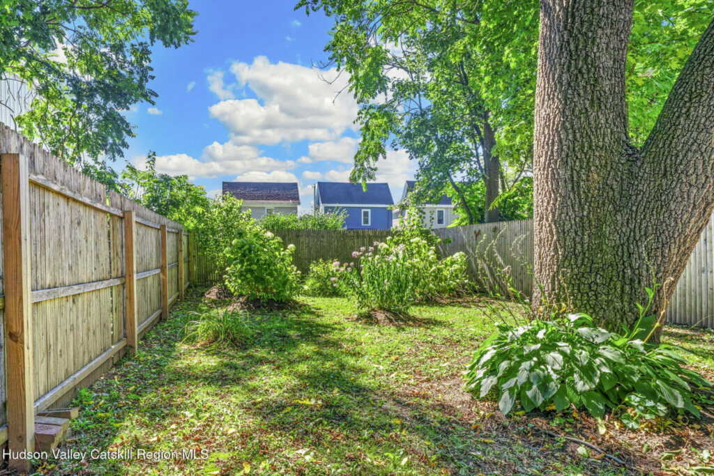 136 Cedar Street, Kingston, NY 12401 - Photo 19 of 23
