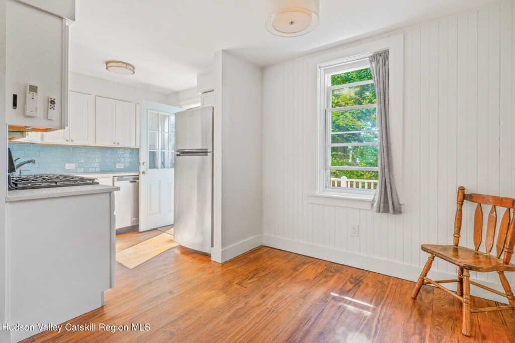 136 Cedar Street, Kingston, NY 12401 - Photo 8 of 23