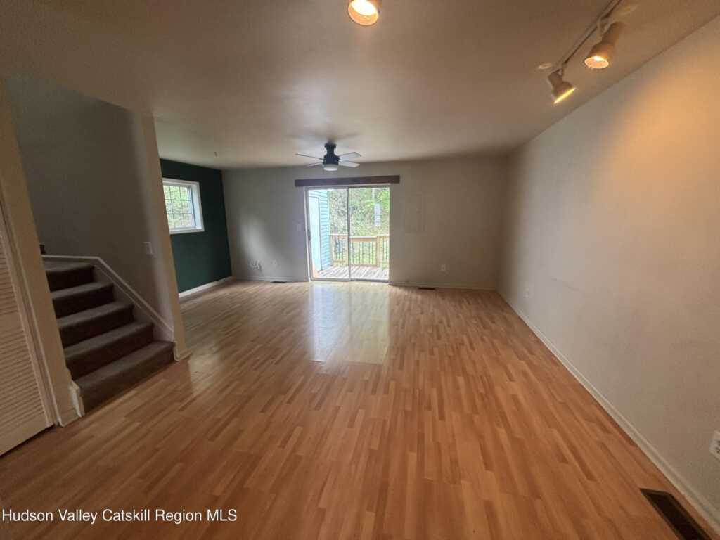 201 Briarwood Court, New Paltz, NY 12561 - Photo 2 of 9
