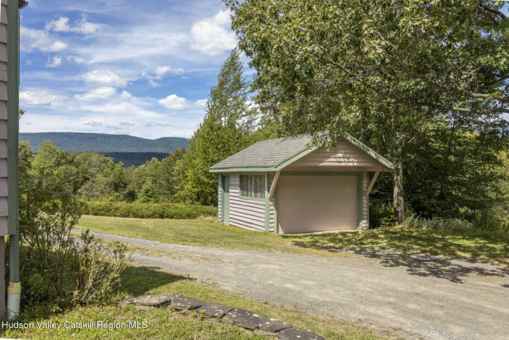 128 Newcut Road, Woodstock, NY 12498 - Photo 35 of 50