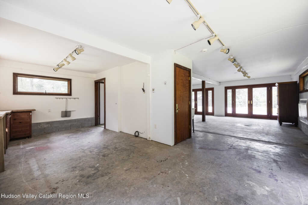 128 Newcut Road, Woodstock, NY 12498 - Photo 43 of 50
