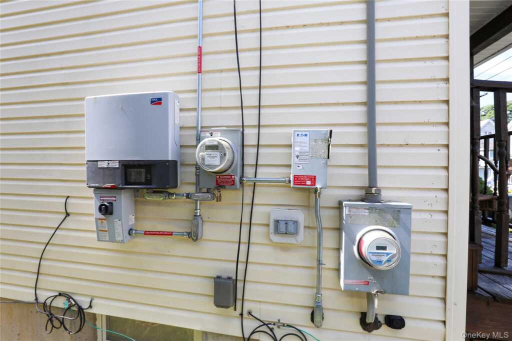 58 Vanburen Street, Kingston, NY 12401 - Photo 17 of 19