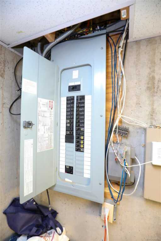 58 Vanburen Street, Kingston, NY 12401 - Photo 7 of 19