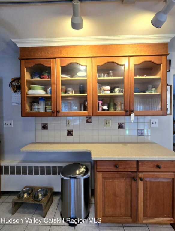 610 Oakwood Drive, Kingston, NY 12401 - Photo 9 of 28