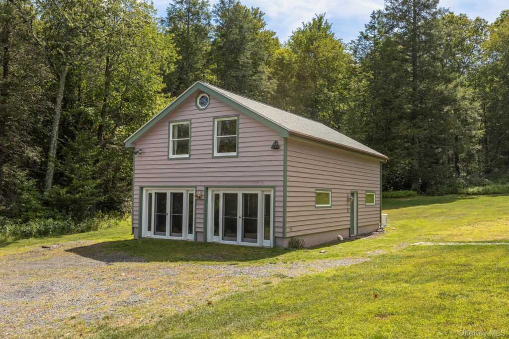 128 Newcut Road, Woodstock, NY 12498 - Photo 35 of 50