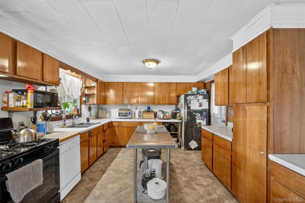15 Dachenhausen Lane, Kingston, NY 12475 - Photo 11 of 40