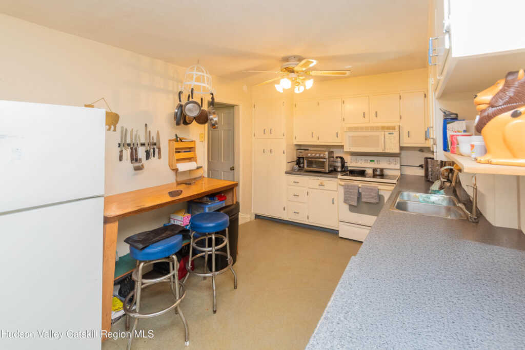 513 Roberts Court, Hurley, NY 12443 - Photo 13 of 50