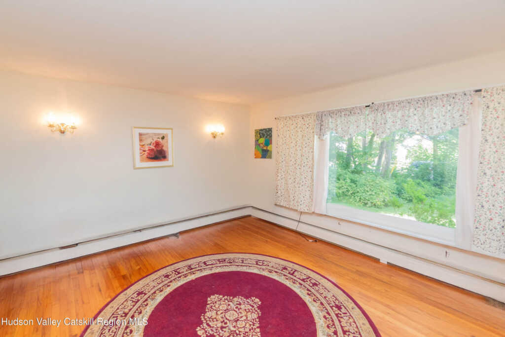 513 Roberts Court, Hurley, NY 12443 - Photo 7 of 50