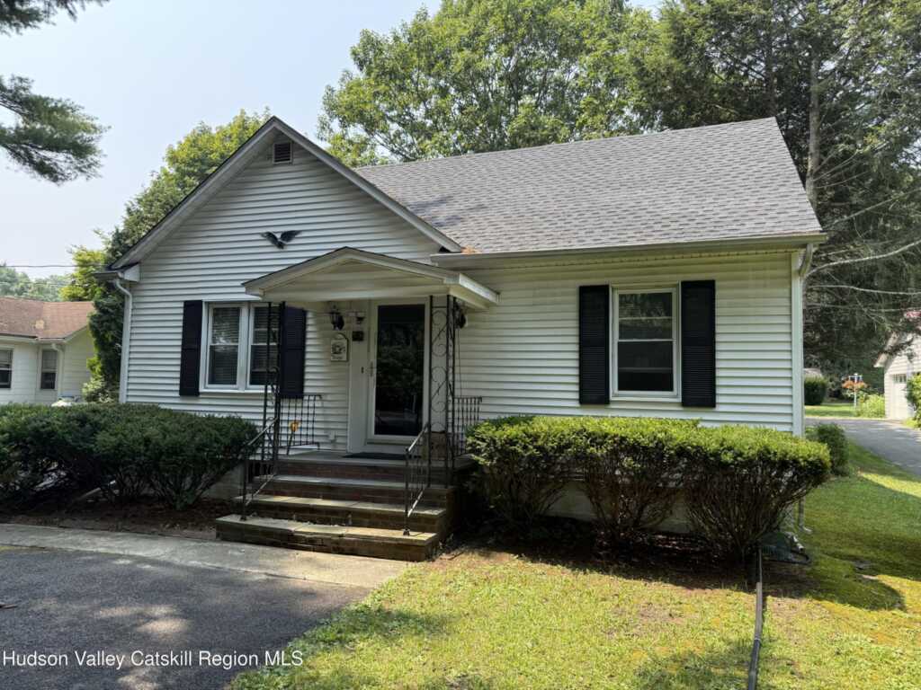 19 Ohioville Road, New Paltz, NY 12561 - Photo 2 of 45