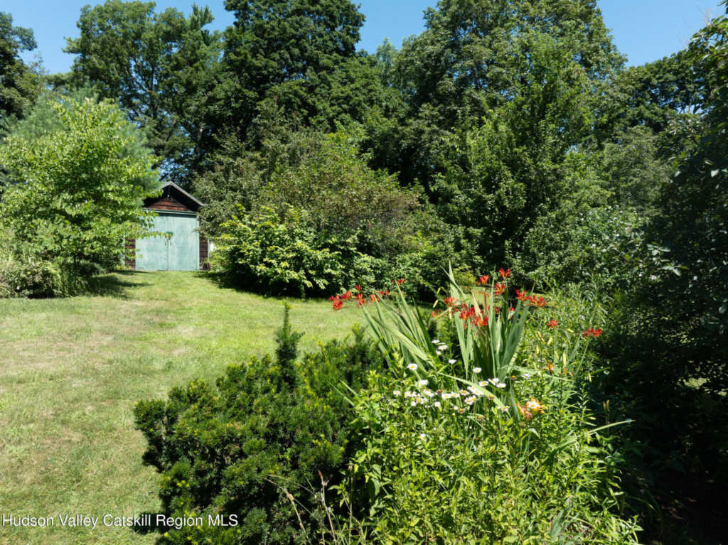 277 Chestnut Street, Kingston, NY 12401 - Photo 25 of 30
